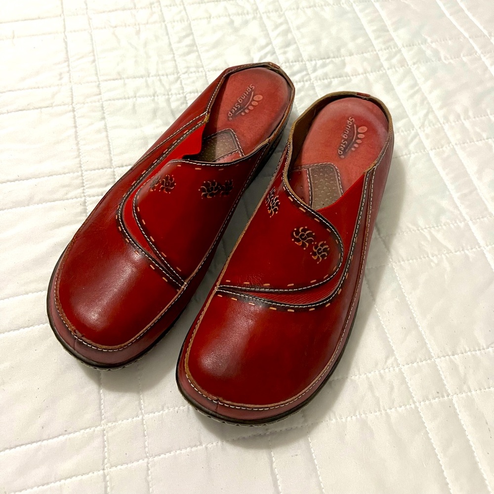 Spring Steps L’artiste Open Back Clog, Red, Size … - image 1